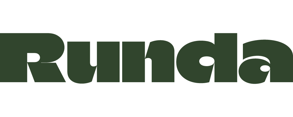 Logo with the text 'Quince' in bold green letters.